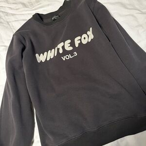 White fox crewneck sweatshirt S/M